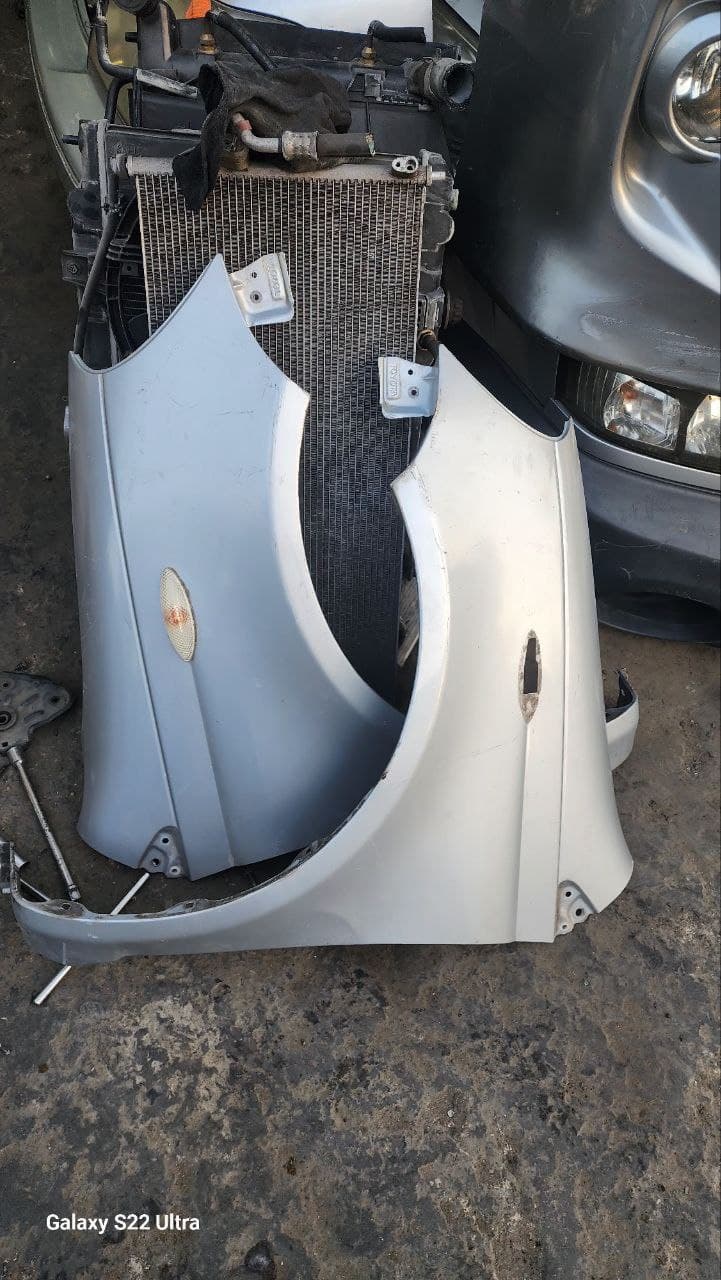 Nose cut + Hood + Fender Toyota Vitz used in Sharjah — photo 2