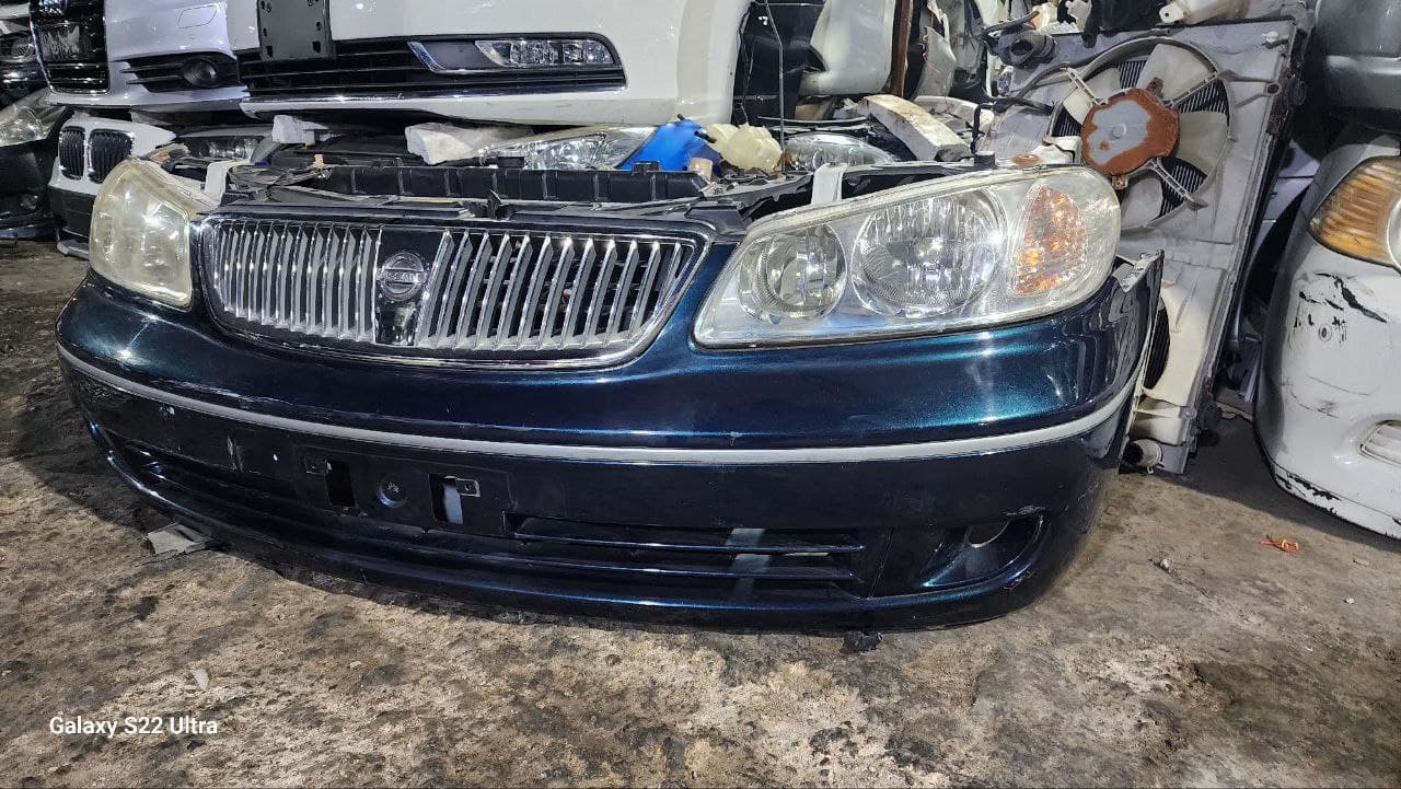 Nose cut + Hood Nissan Sunny N16