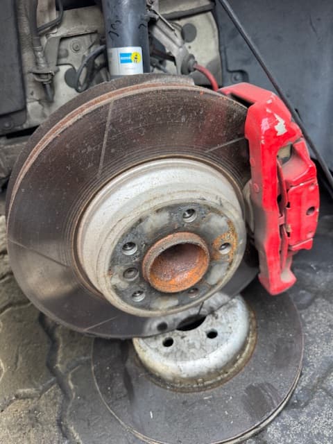 Suspension BMW N54B30A E92 used in Sharjah — photo 5