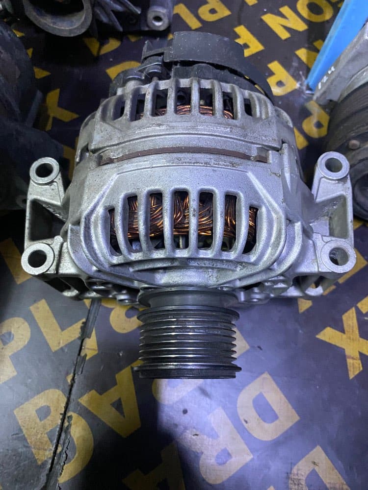 Alternator Mercedes-Benz 0124515088