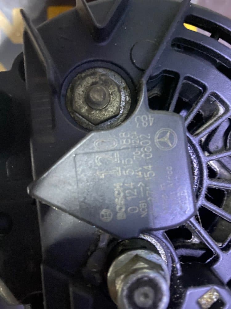 Alternator Mercedes-Benz 0124515088 used in Sharjah — photo 2
