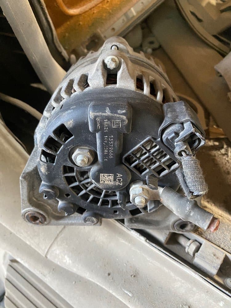Alternator Chevrolet 13579666