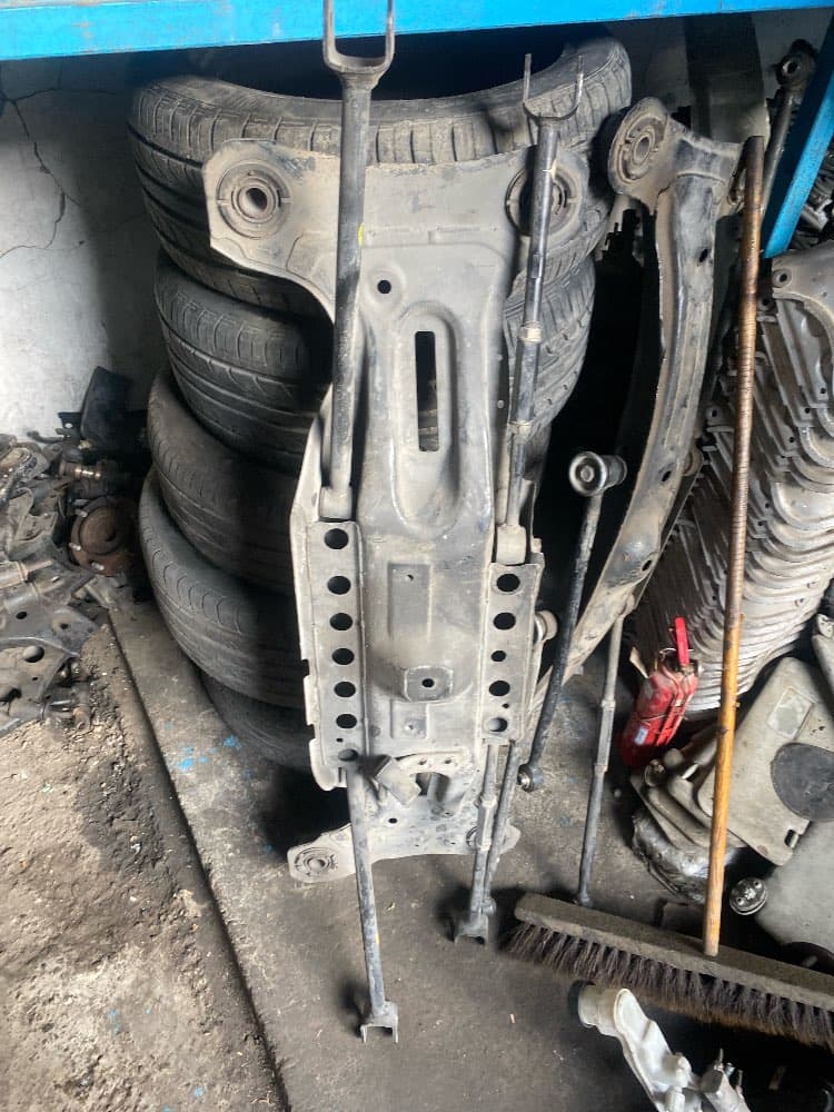 Suspension Toyota XV40