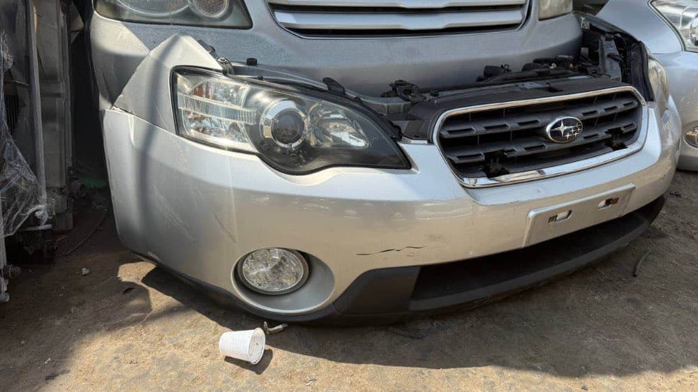 Bumper + Headlights Subaru Outback used in Sharjah — photo 3