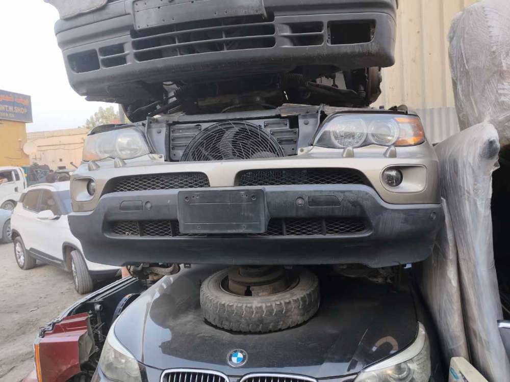 Nose cut + Fender BMW
