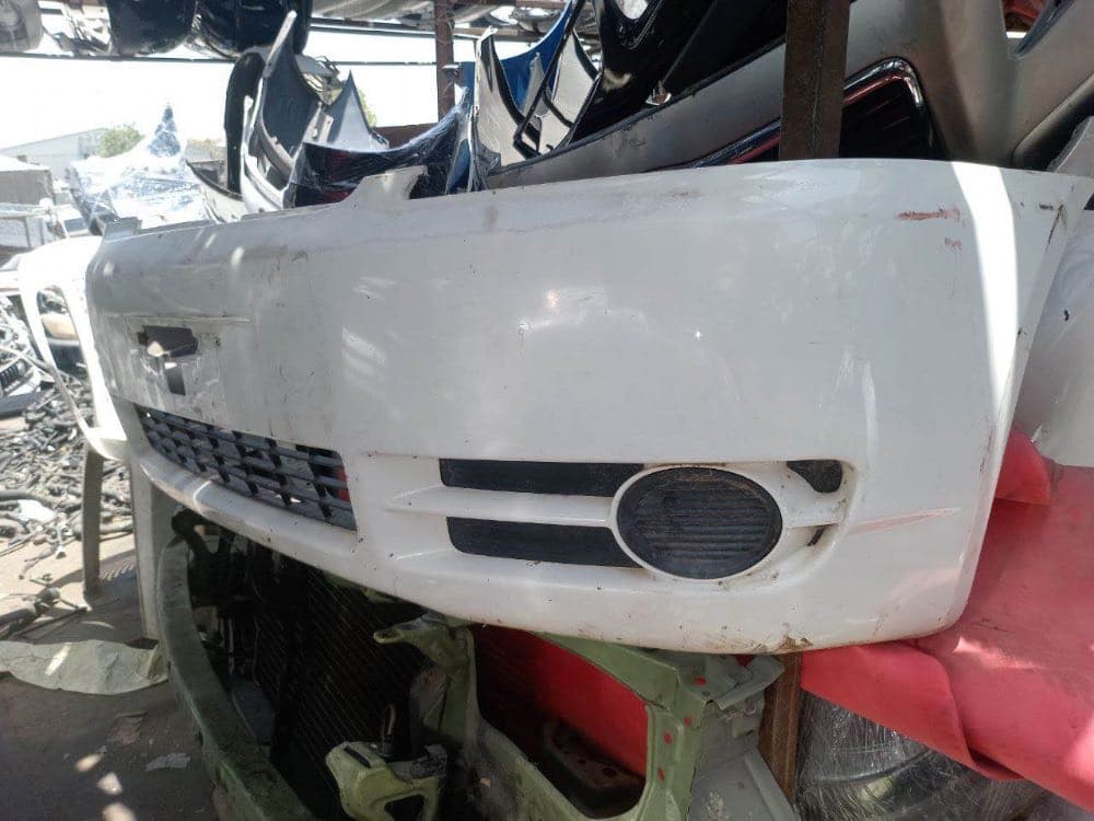 Bumper Toyota Ipsum