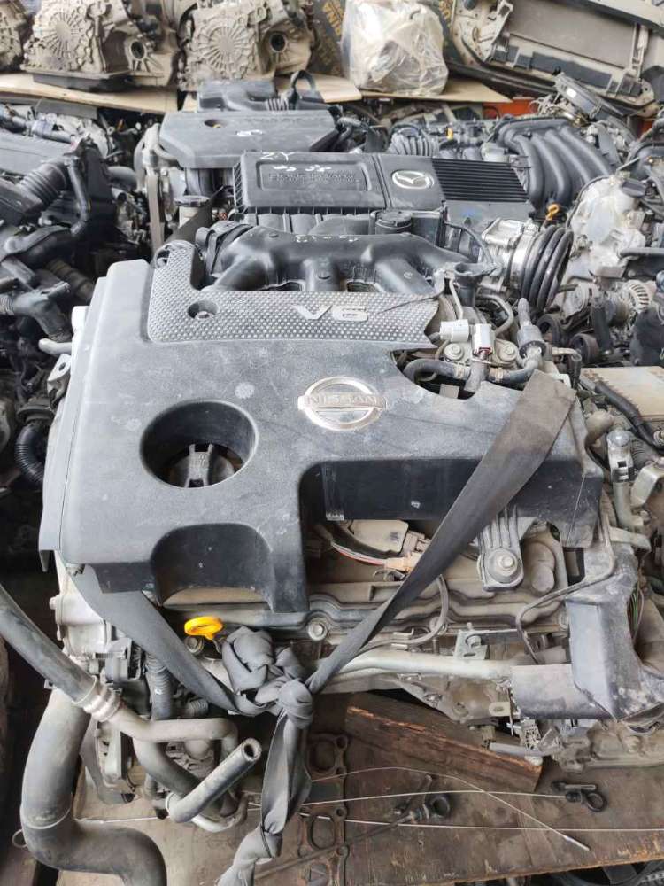 Engine + AT Nissan VQ23