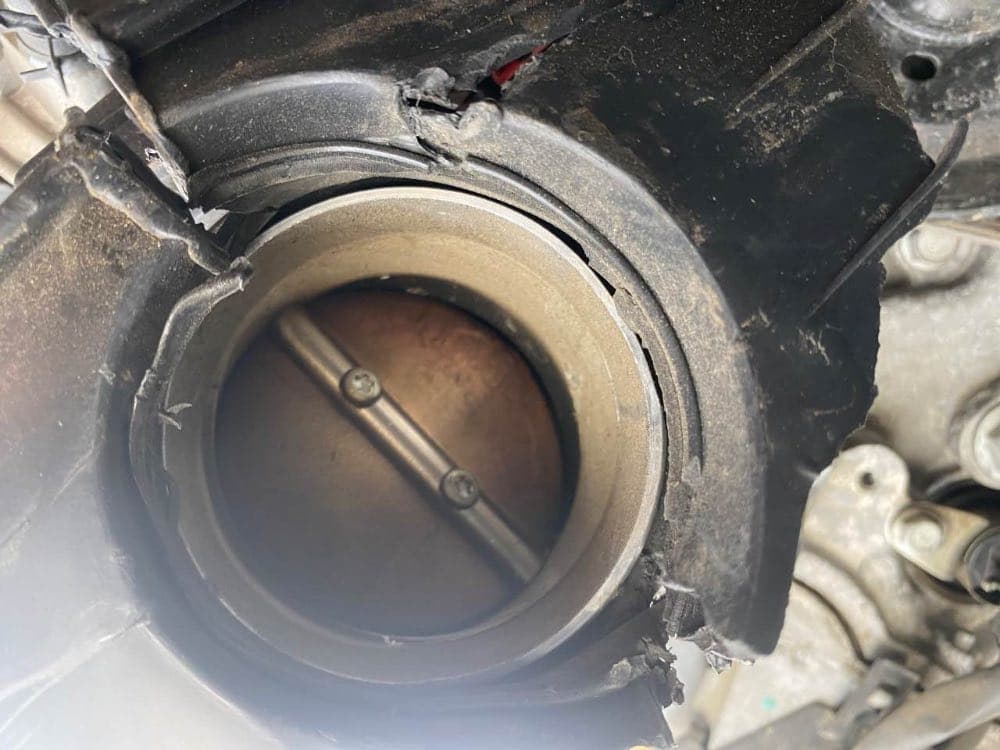 Engine + AT Chevrolet LFX used in Sharjah — photo 6