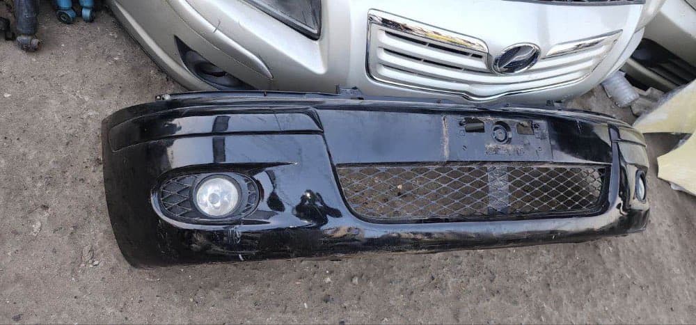 Bumper Toyota Funcargo