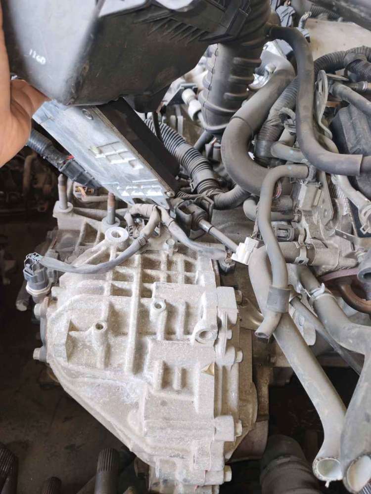 Engine + AT Mitsubishi 4A90 used in Sharjah — photo 2
