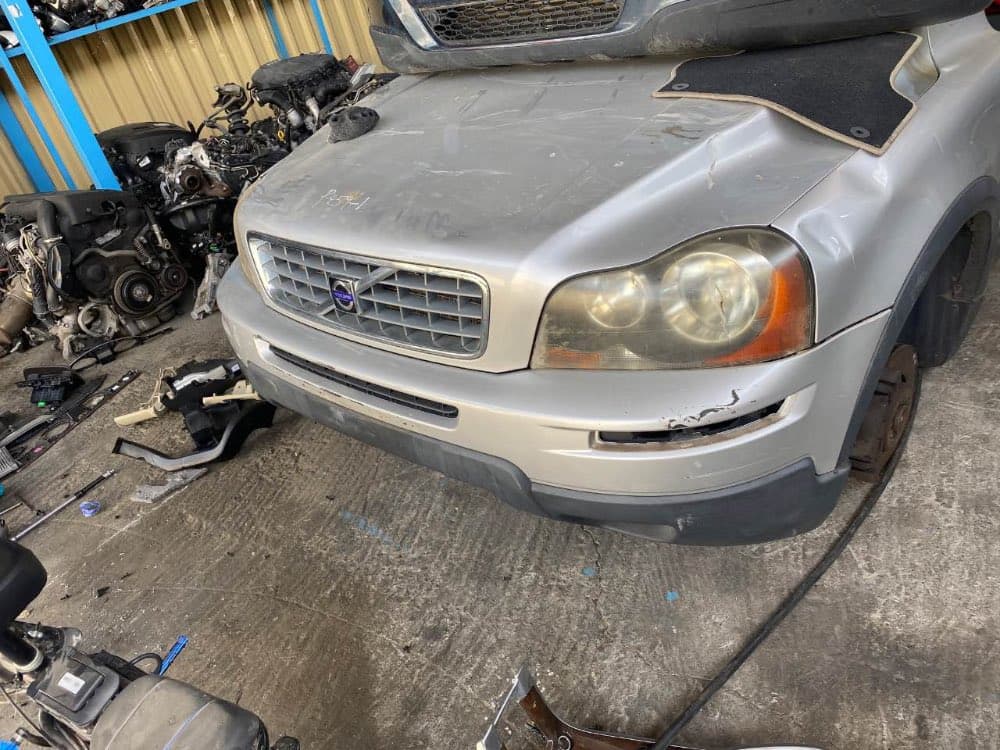 Nose cut Volvo
