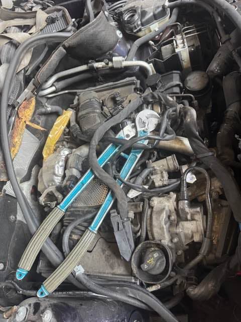 Engine + AT + Starter Mercedes-Benz 642.940 used in Sharjah — photo 3