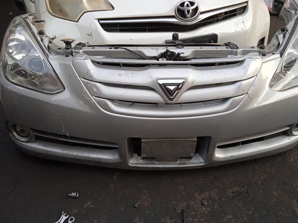 Bumper + Headlights Toyota Caldina