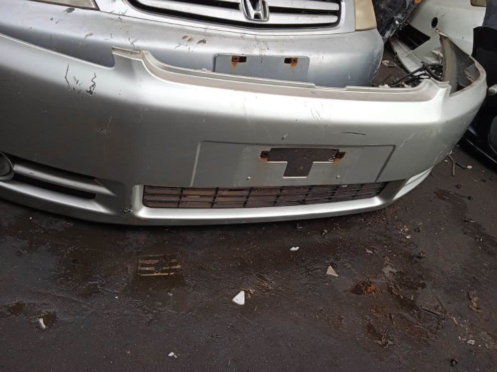 Bumper + Headlights Toyota Ipsum
