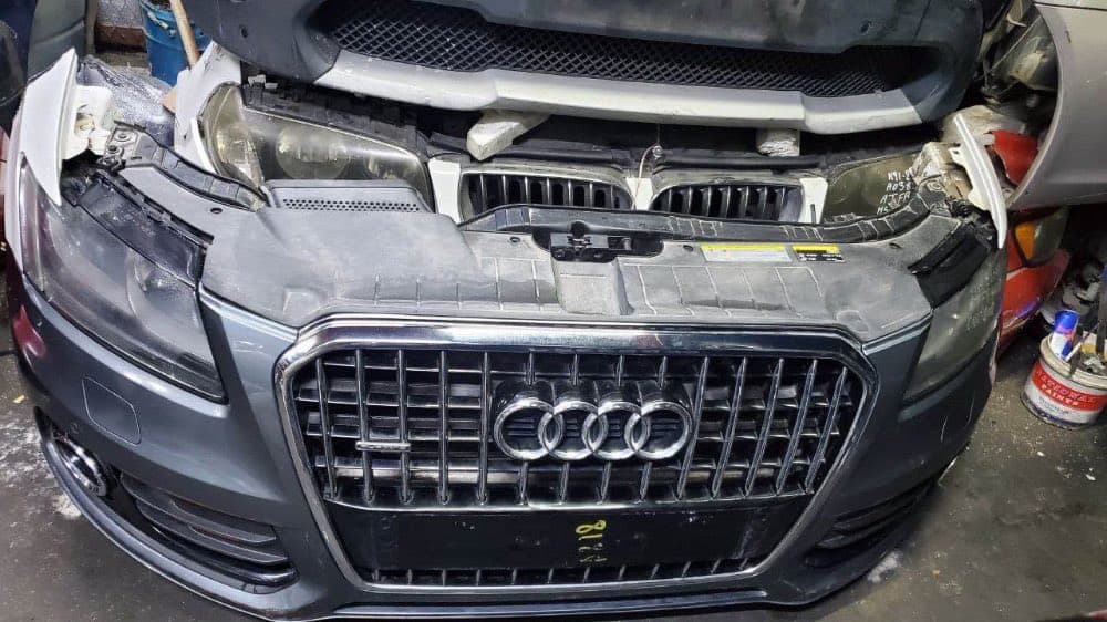 Nose cut Audi Q5