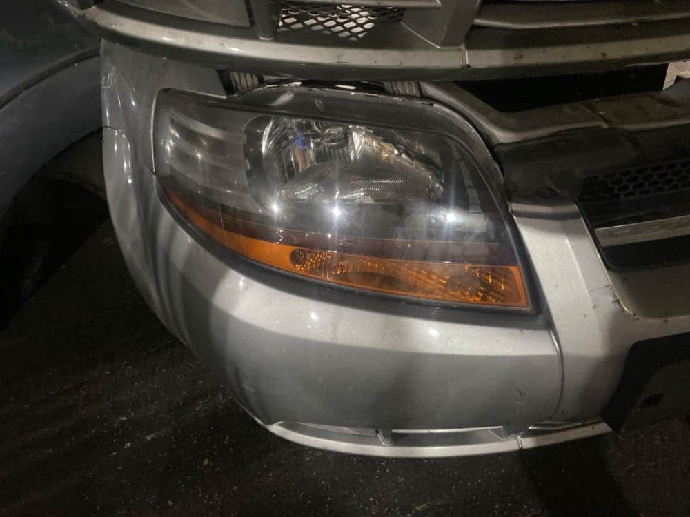 Nose cut Chevrolet F16D3 used in Sharjah — photo 2