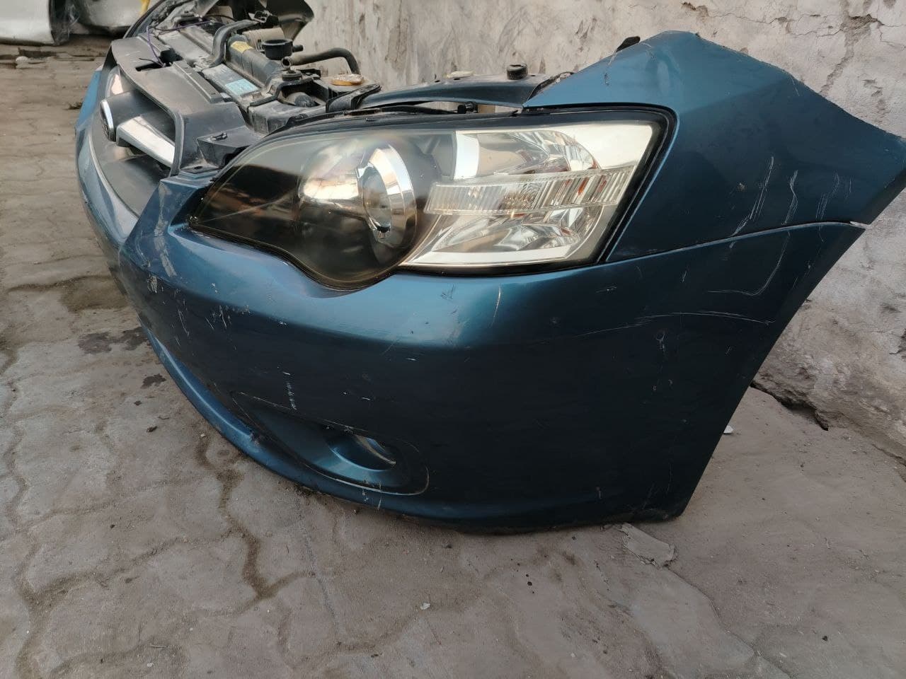Nose cut Subaru used in Sharjah — photo 2