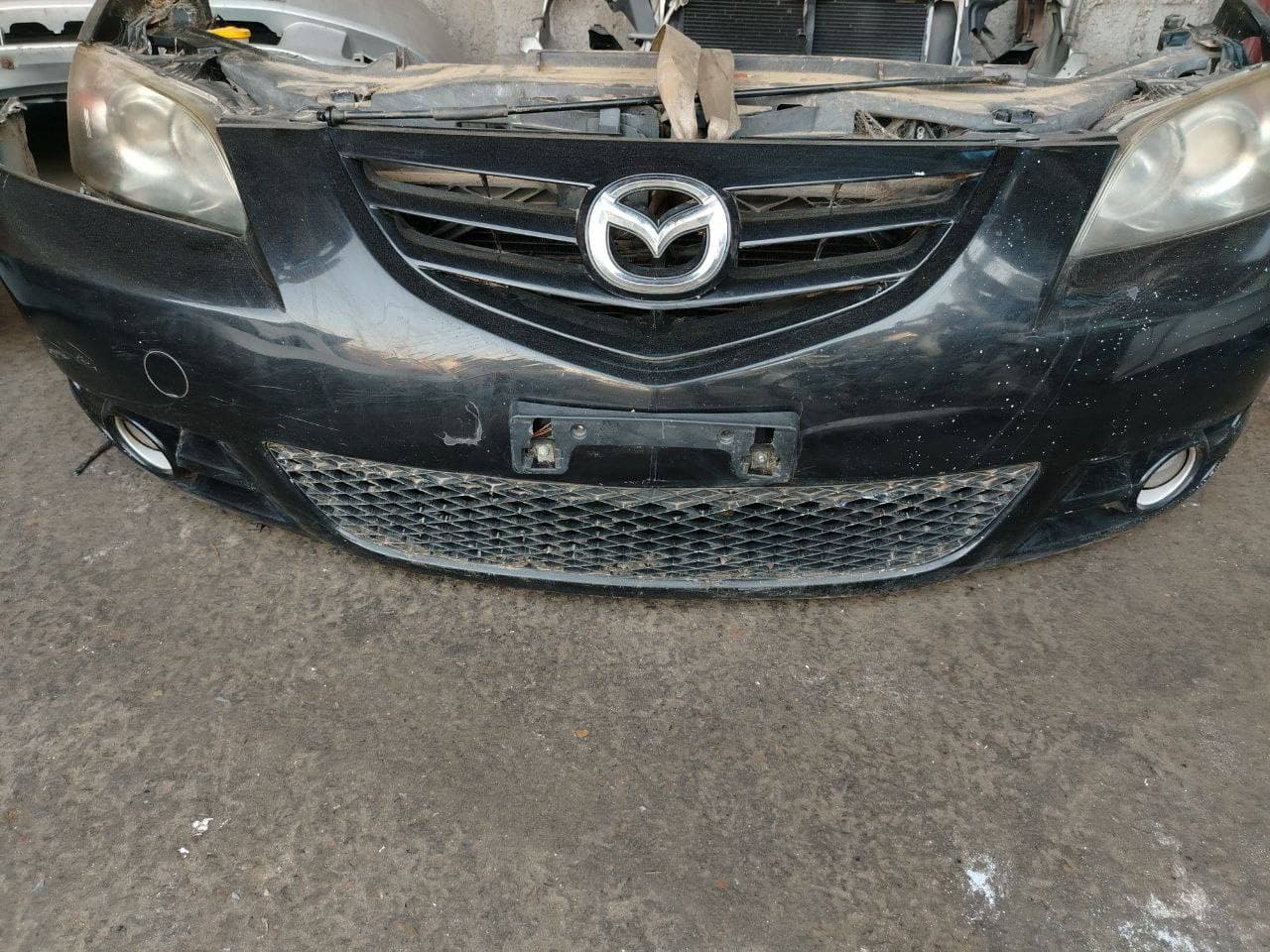 Nose cut Mazda Mazda3