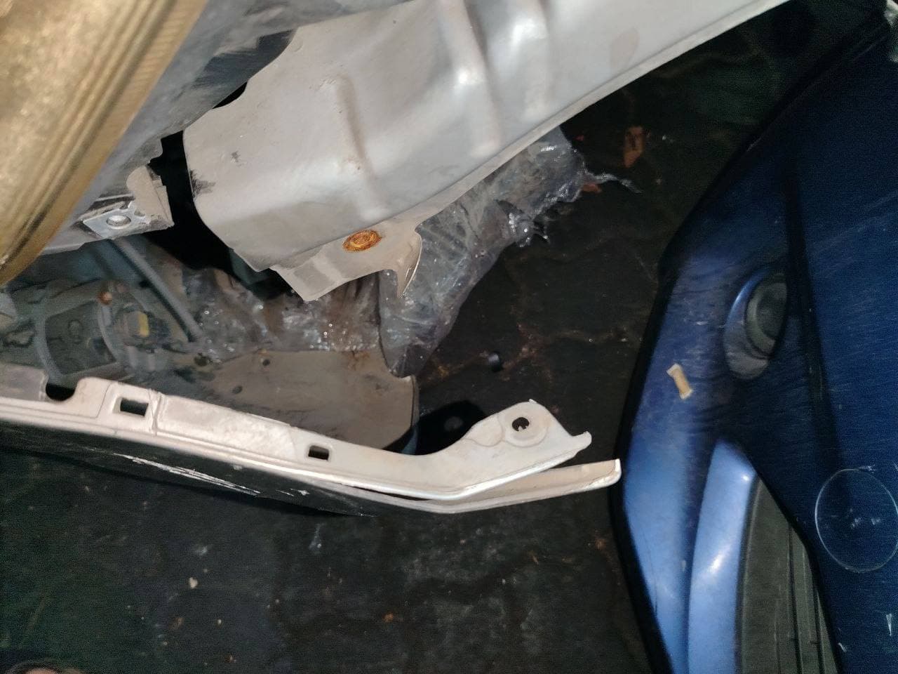 Nose cut Nissan Note used in Sharjah — photo 2