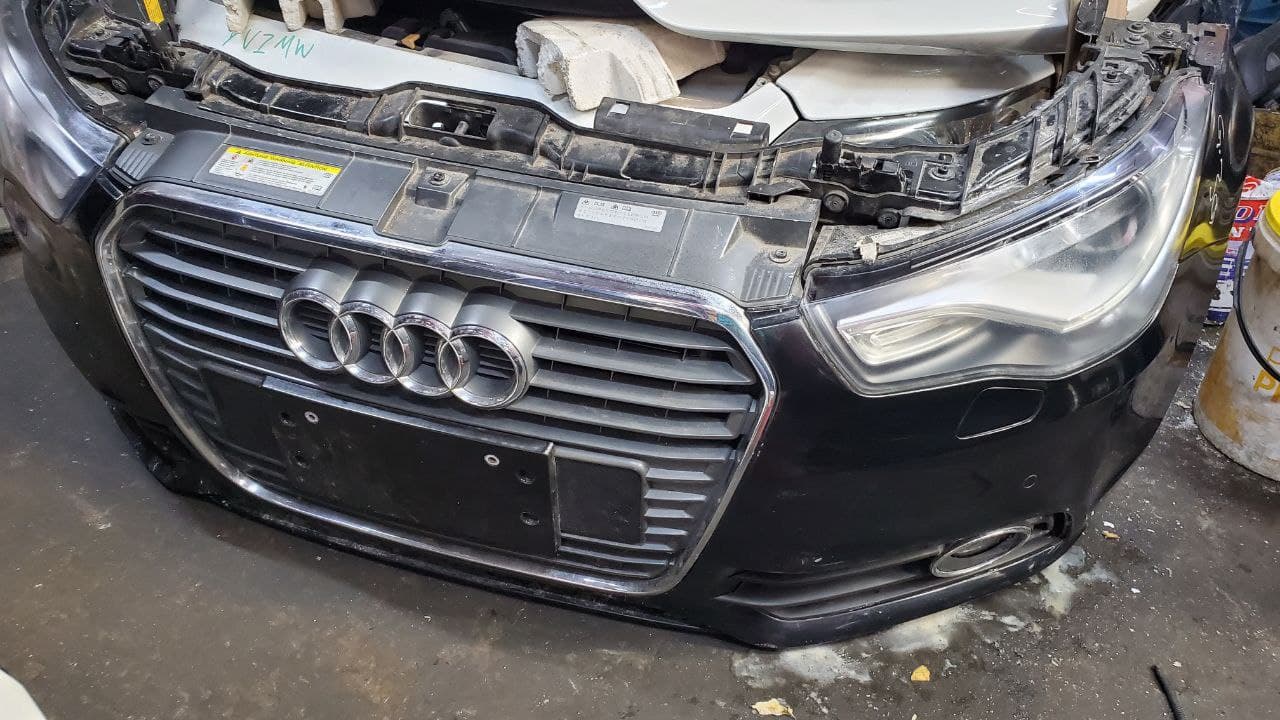Nose cut Audi A1 (2012)