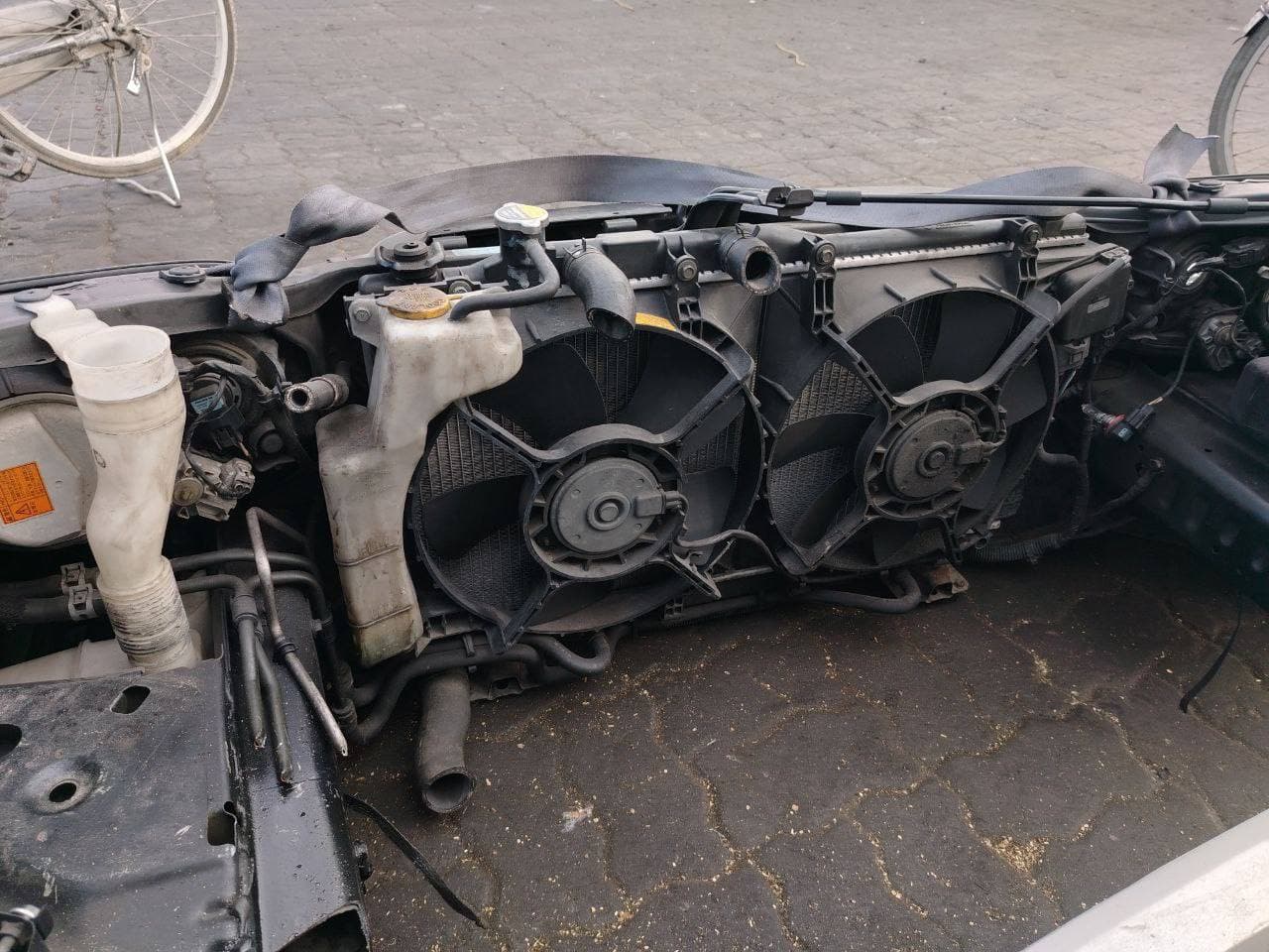 Nose cut Subaru Legacy used in Sharjah — photo 6