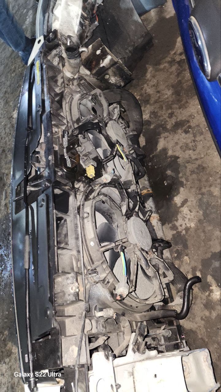 Nose cut + Hood Nissan Altima used in Sharjah — photo 7