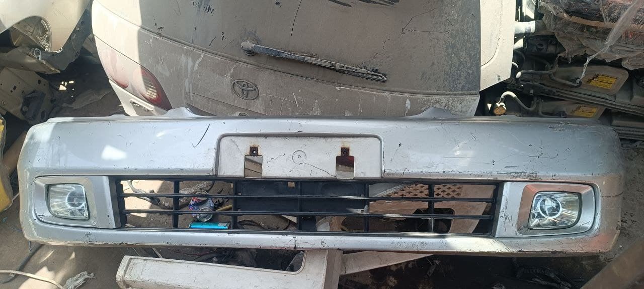 Bumper Toyota Gaia