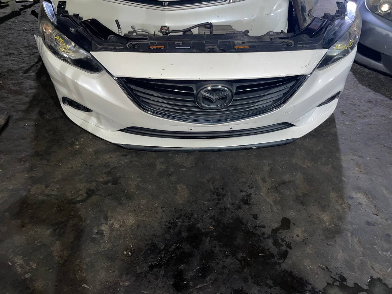 Nose cut + Hood Mazda Mazda6