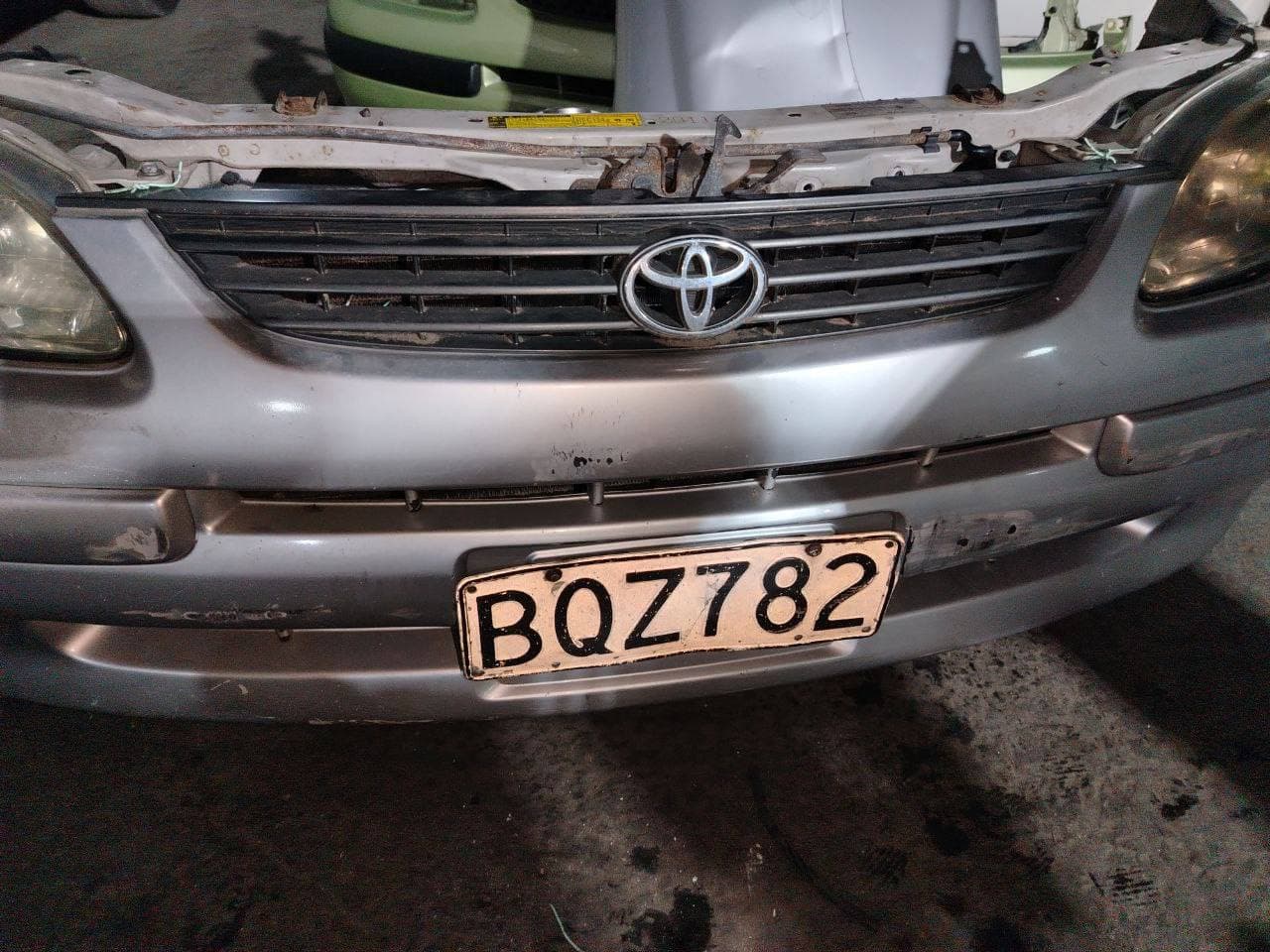 Nose cut Toyota Corolla Spacio