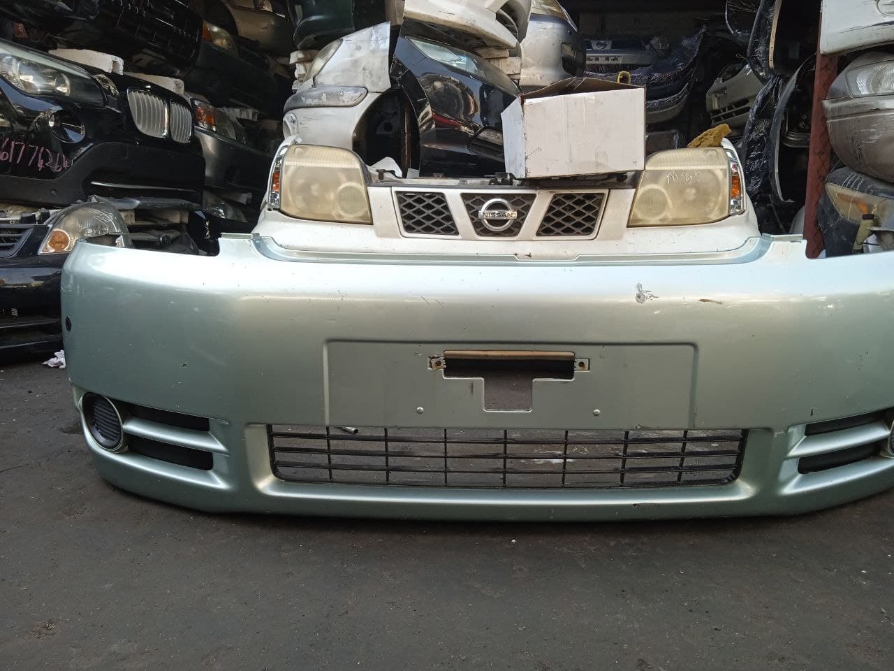 Bumper + Headlights Toyota Ipsum