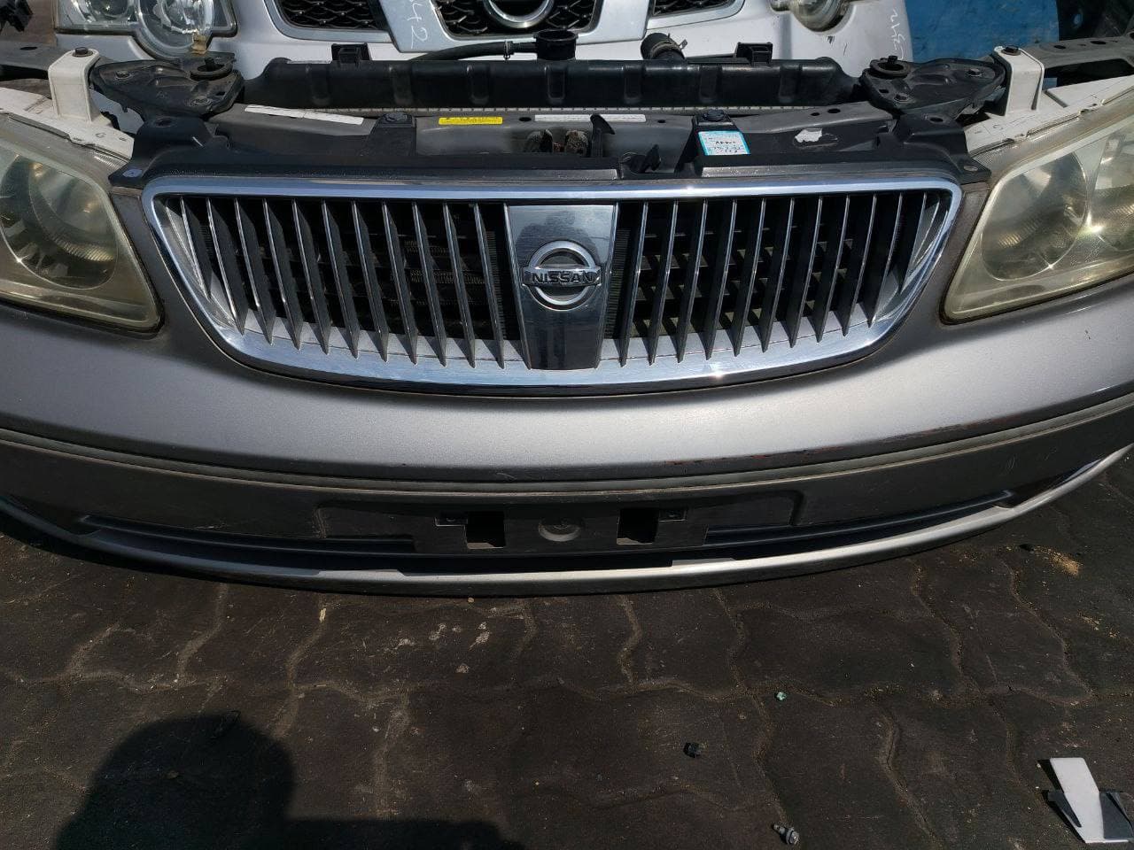 Nose cut Nissan Bluebird