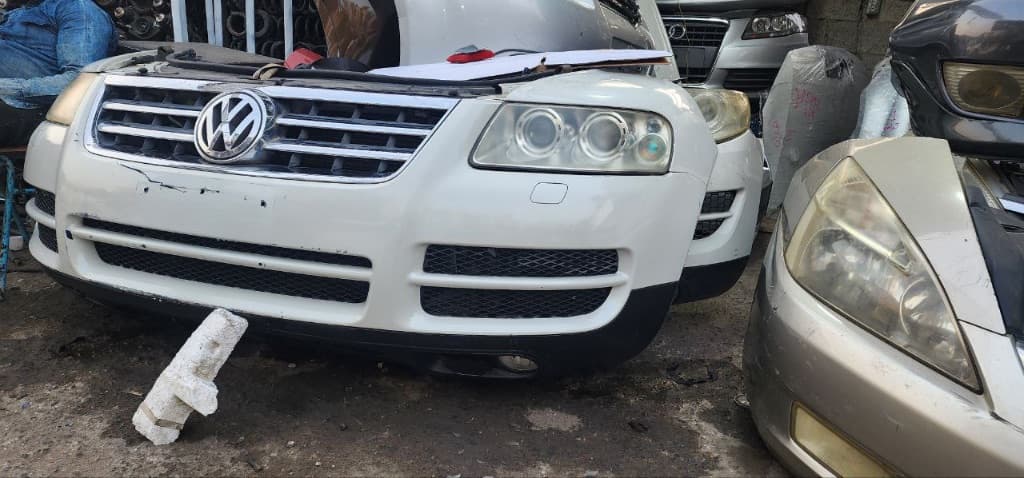 Nose cut Volkswagen Touareg