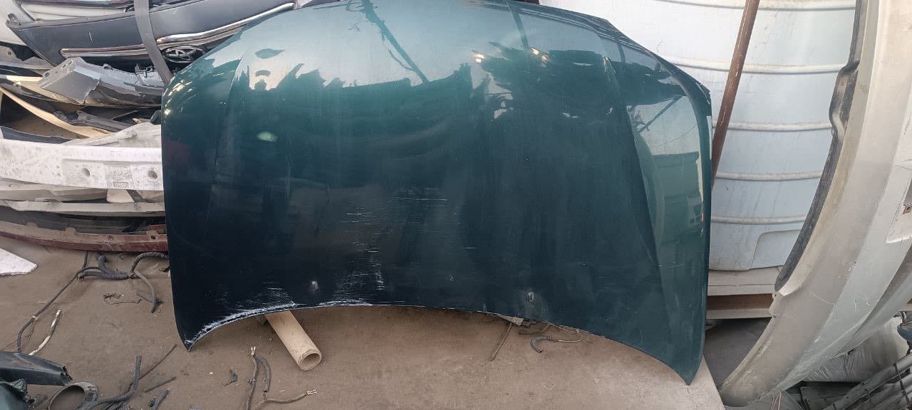 Hood Toyota Platz