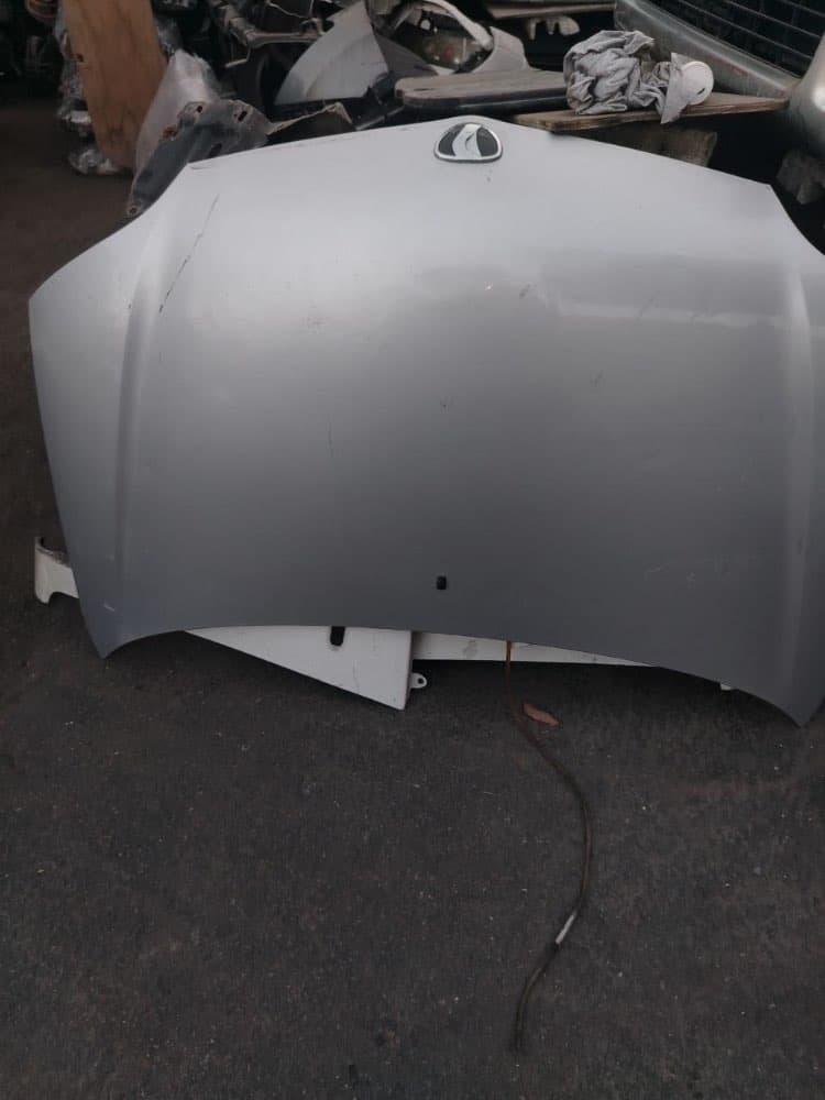 Hood + Fender Toyota Prius