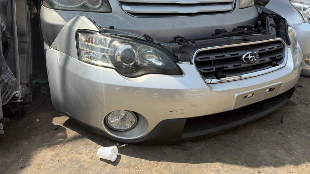 Nose cut Subaru Outback used in Sharjah — photo 2