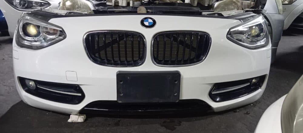 Nose cut + Hood BMW 1-Series