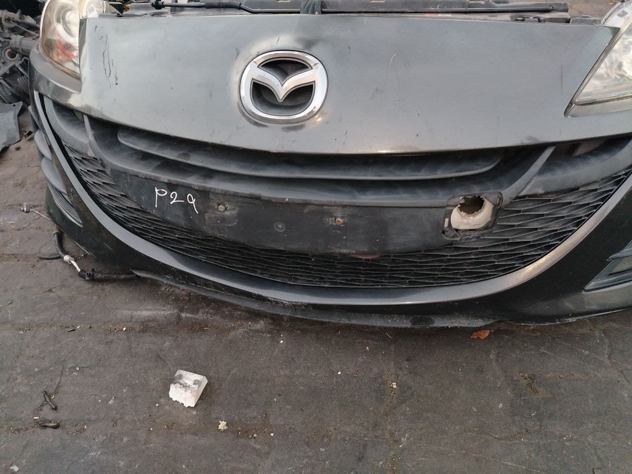 Nose cut Mazda Mazda3