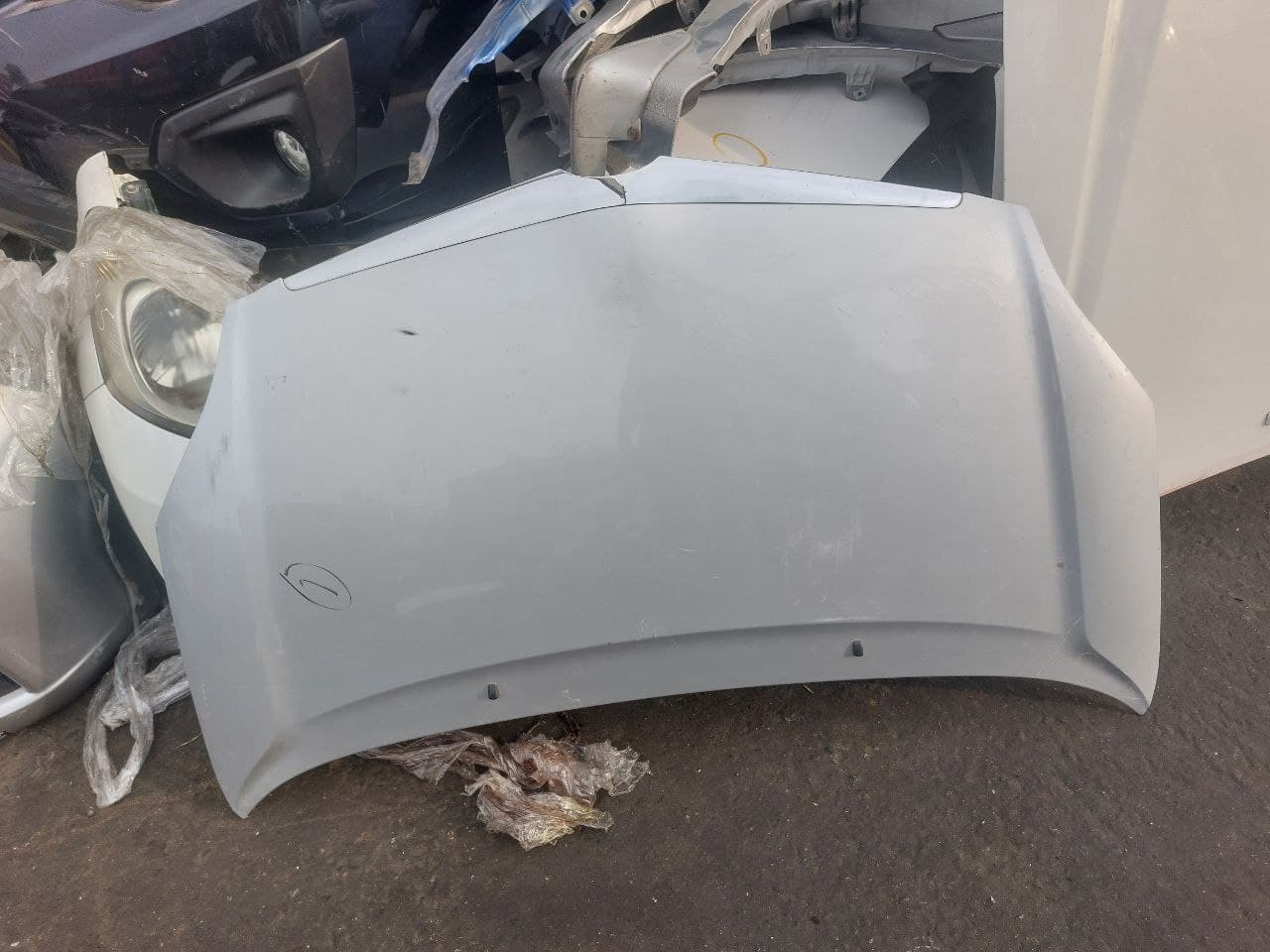 Hood + Fender Toyota Spacio 2006