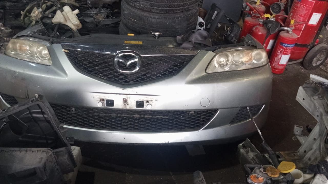 Nose cut Mazda Mazda6