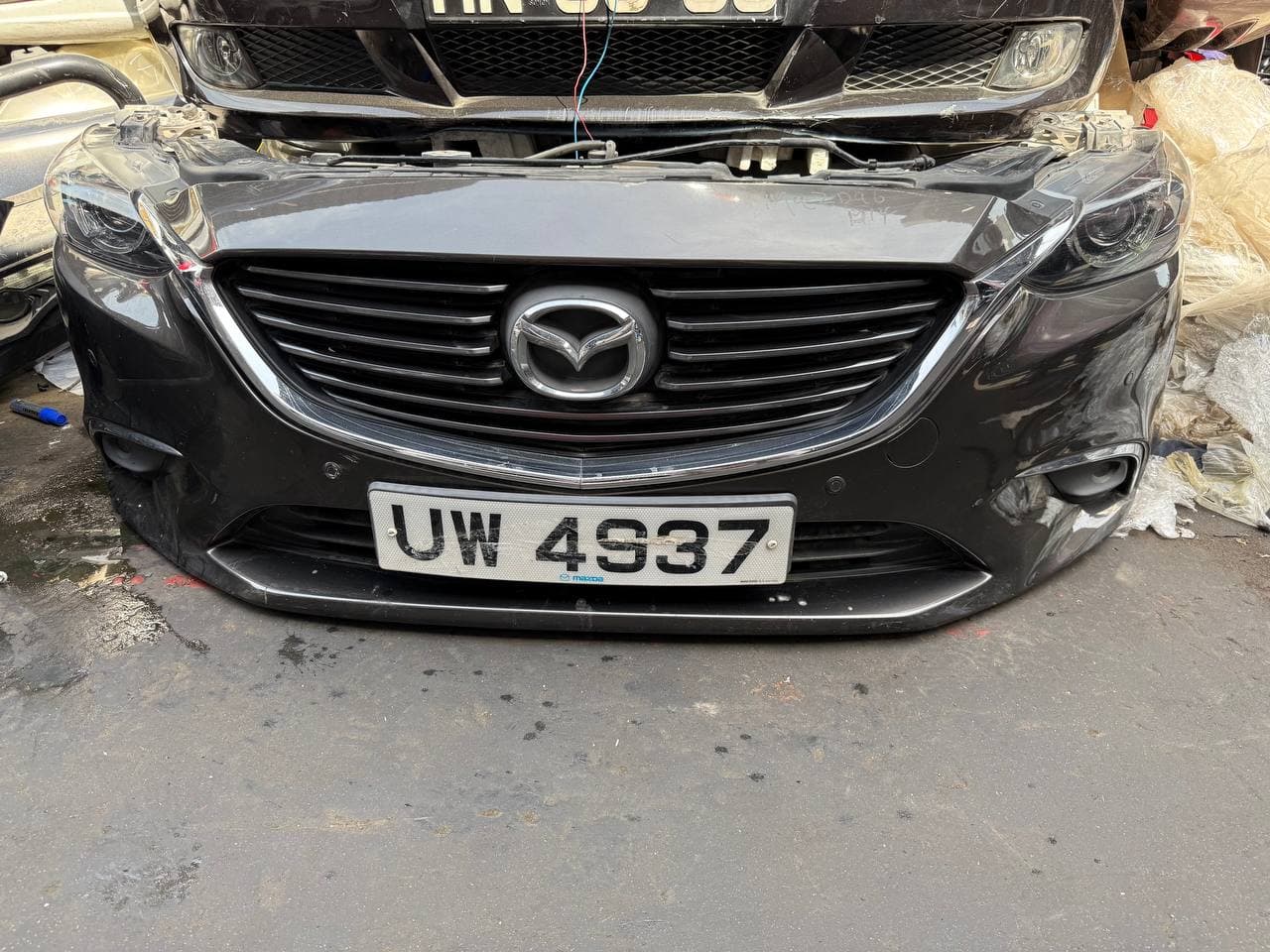 Nose cut + Hood Mazda 6