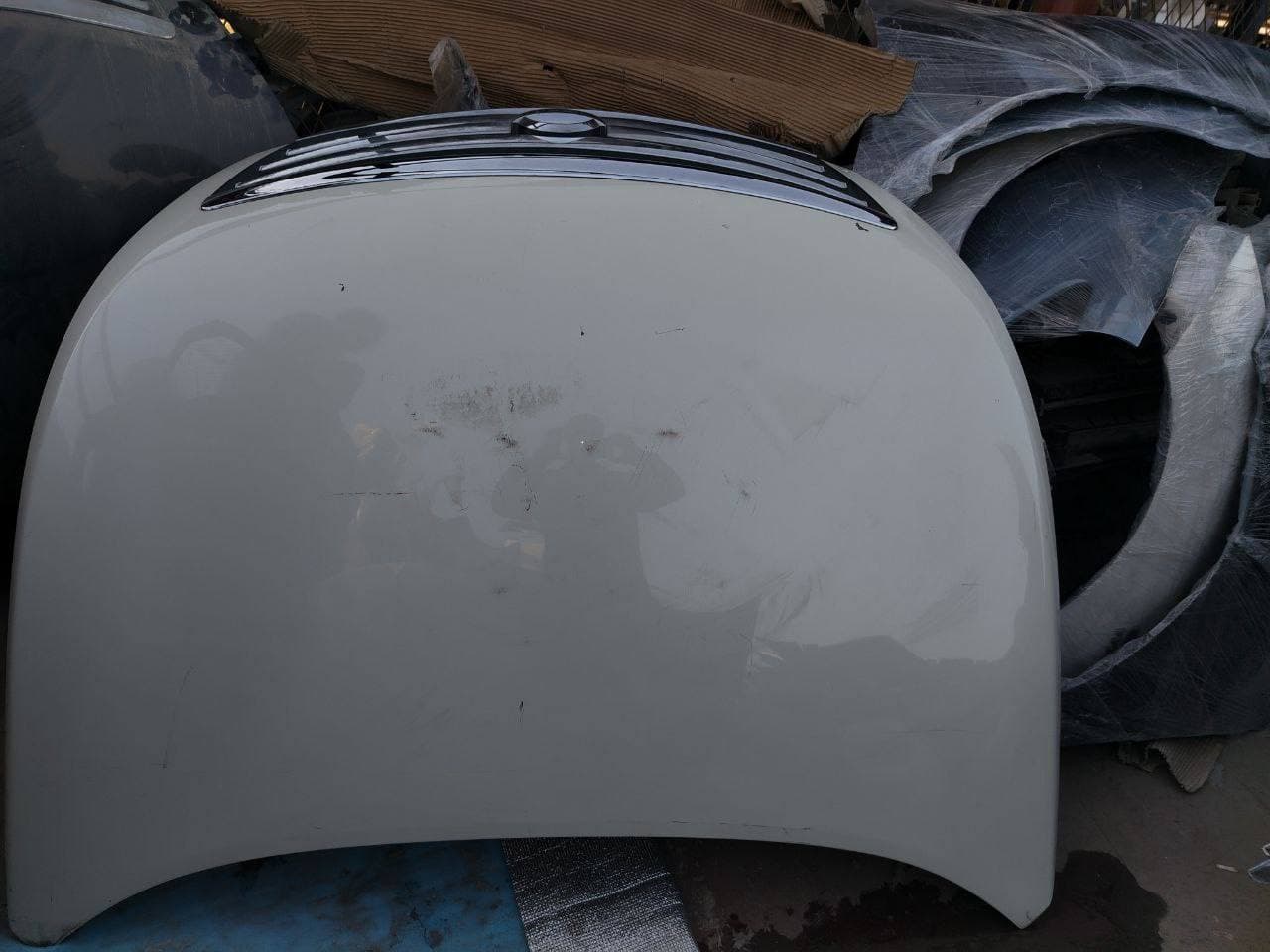 Hood Nissan Teana