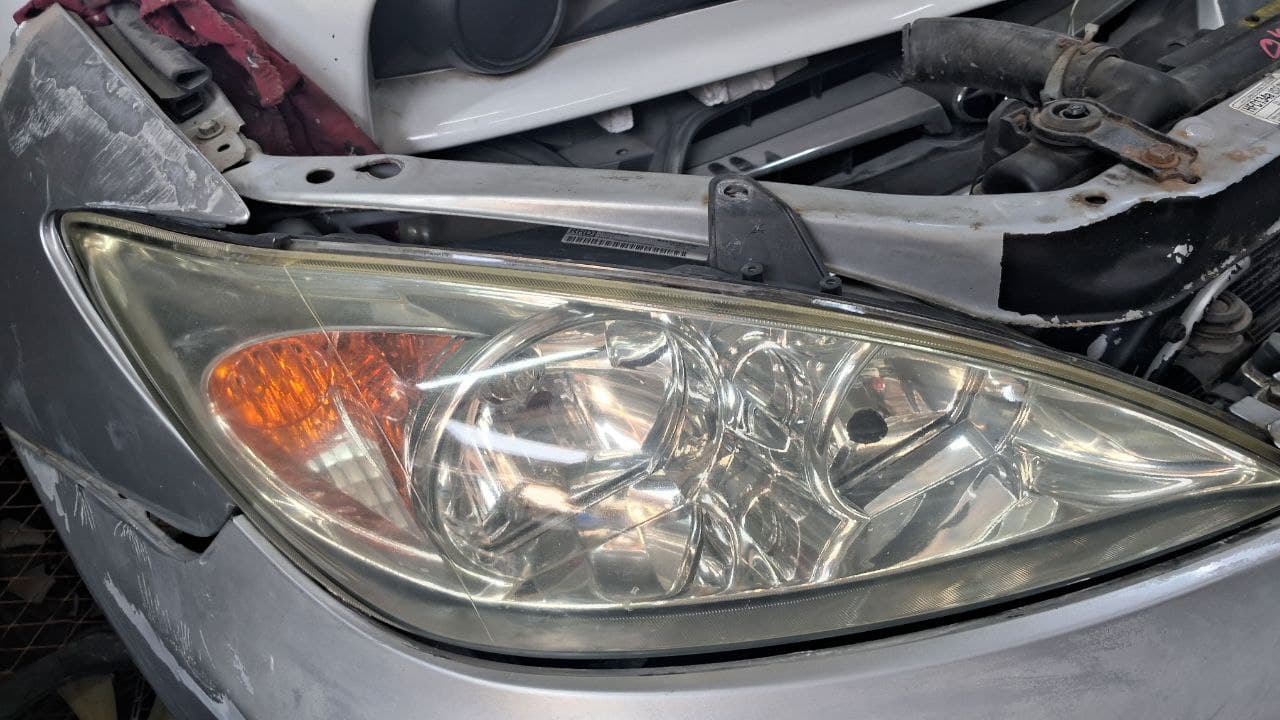 Nose cut Toyota Camry used in Sharjah — photo 2