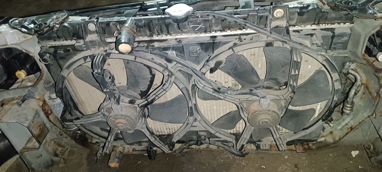 Nose cut Nissan Sunny used in Sharjah — photo 7