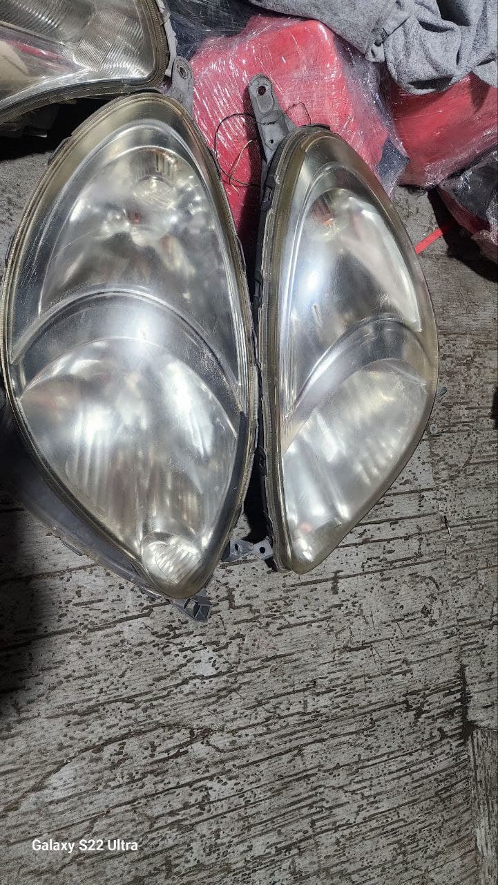 Headlights Toyota Funcargo
