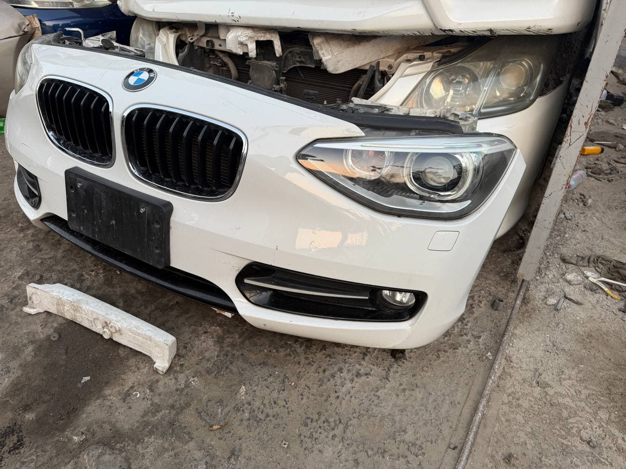 Nose cut + Hood BMW 1