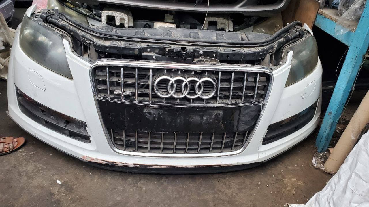 Nose cut Audi Q7