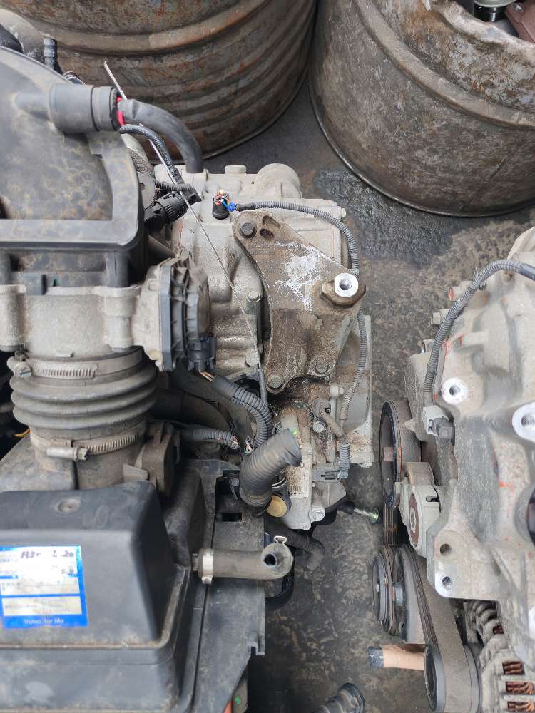 Engine + AT Volvo B5244S used in Sharjah — photo 5