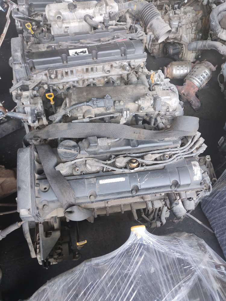 Engine + MT Hyundai G4GC used in Sharjah — photo 2