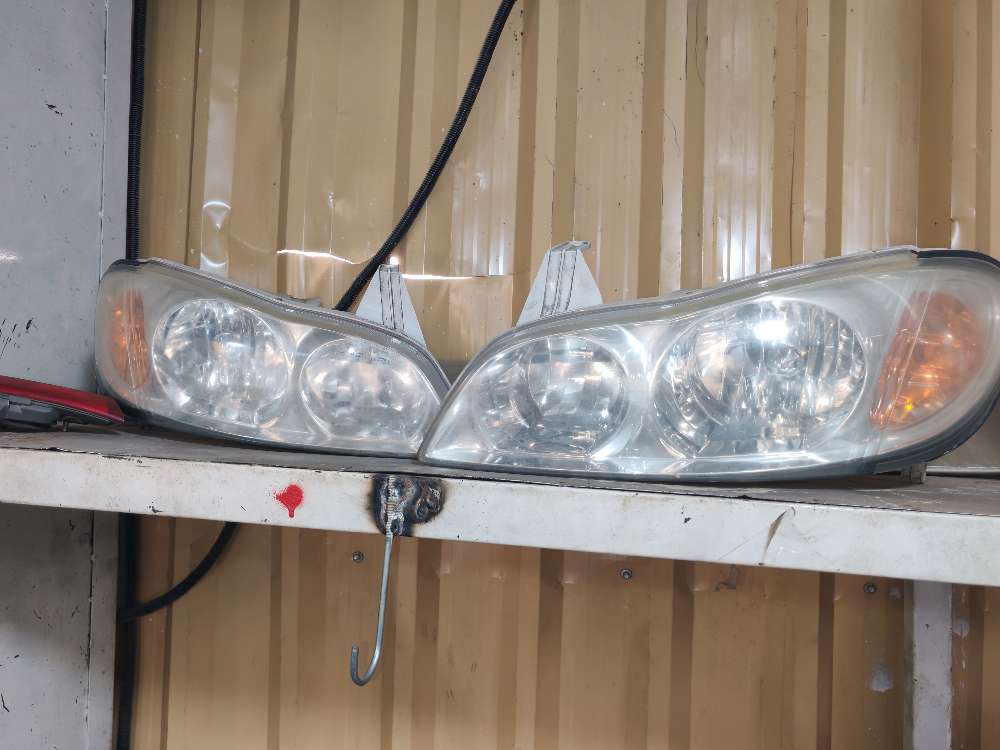 Headlights Nissan