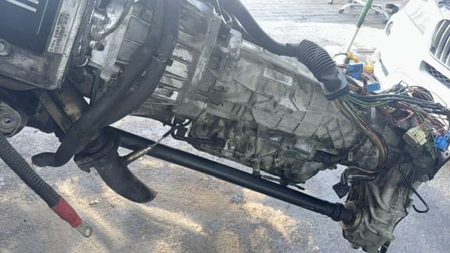 Engine + AT BMW M62B44 E53 used in Sharjah — photo 6